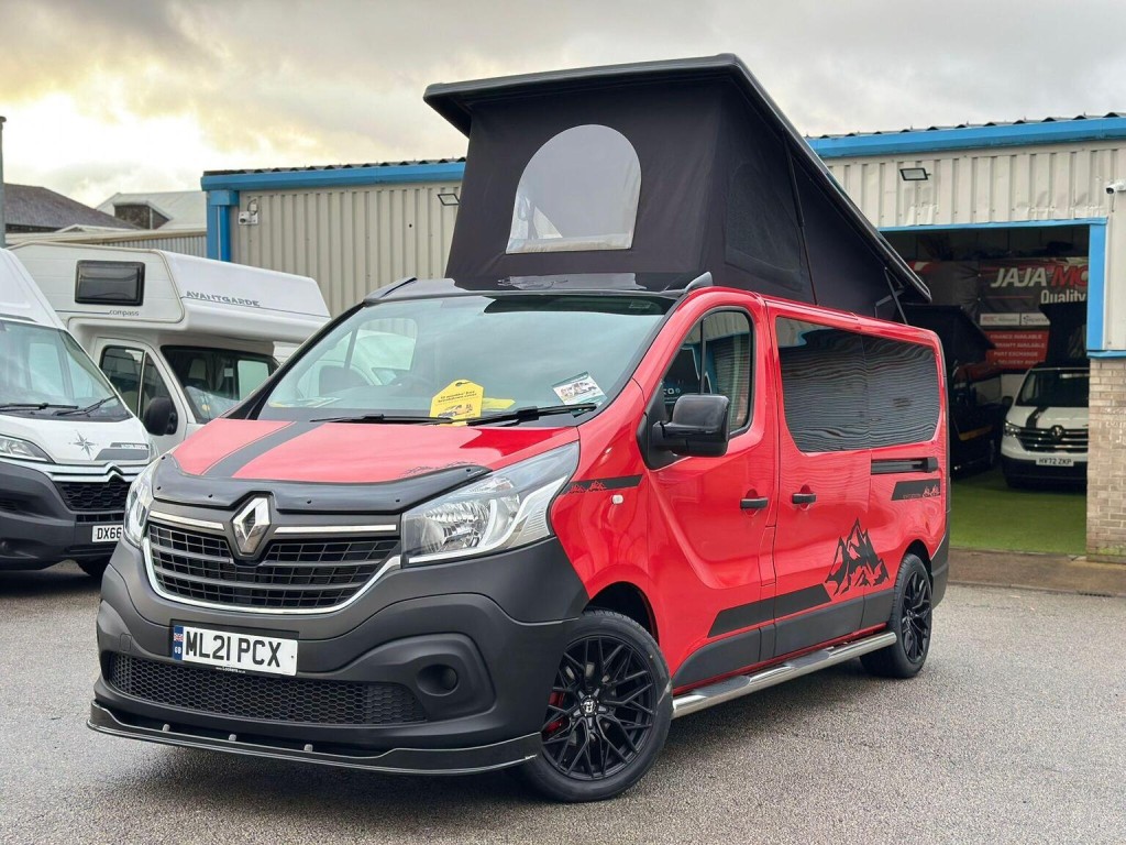 RENAULT TRAFIC