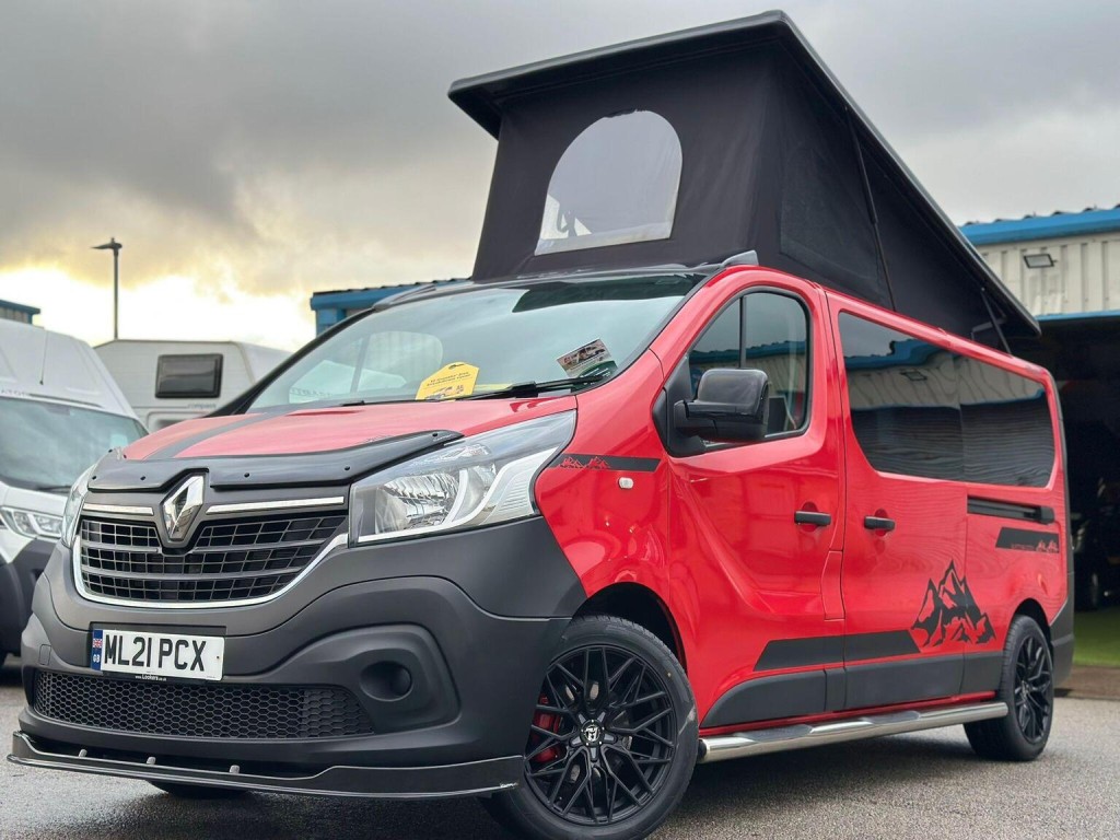 RENAULT TRAFIC