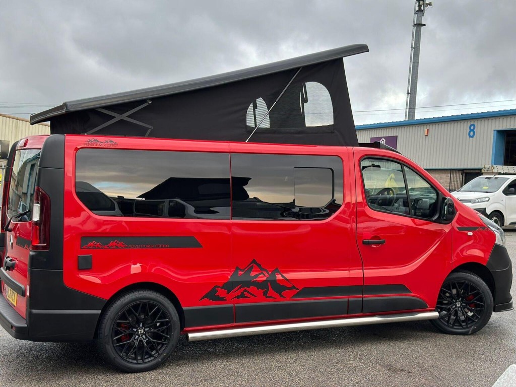 RENAULT TRAFIC