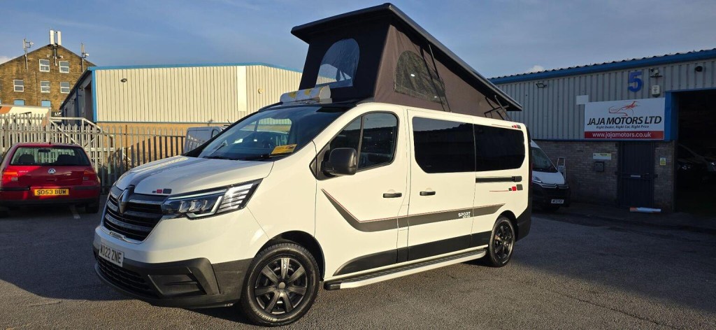 RENAULT TRAFIC