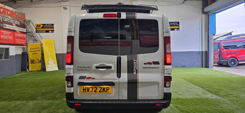RENAULT TRAFIC