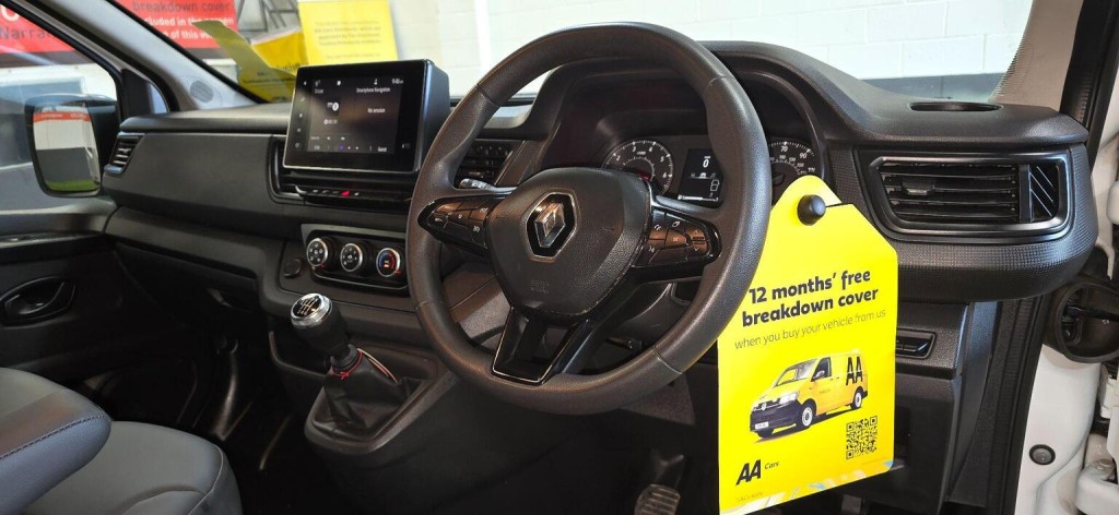 RENAULT TRAFIC