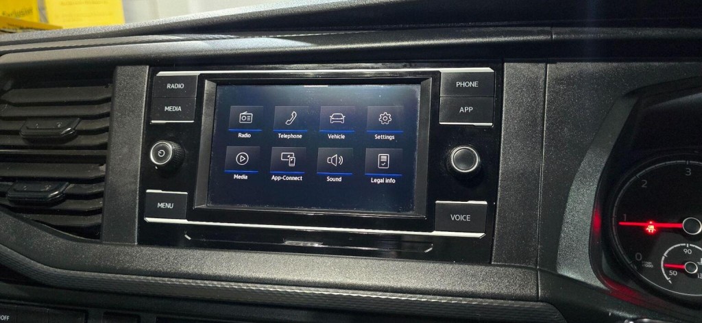 VOLKSWAGEN TRANSPORTER