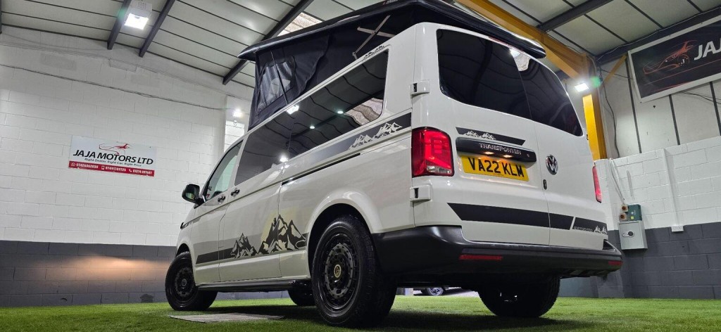 VOLKSWAGEN TRANSPORTER
