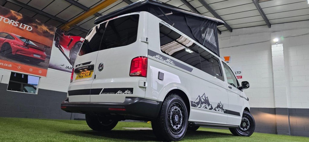 VOLKSWAGEN TRANSPORTER