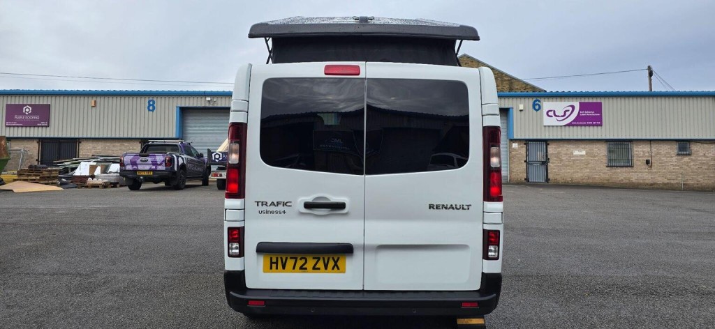 RENAULT TRAFIC