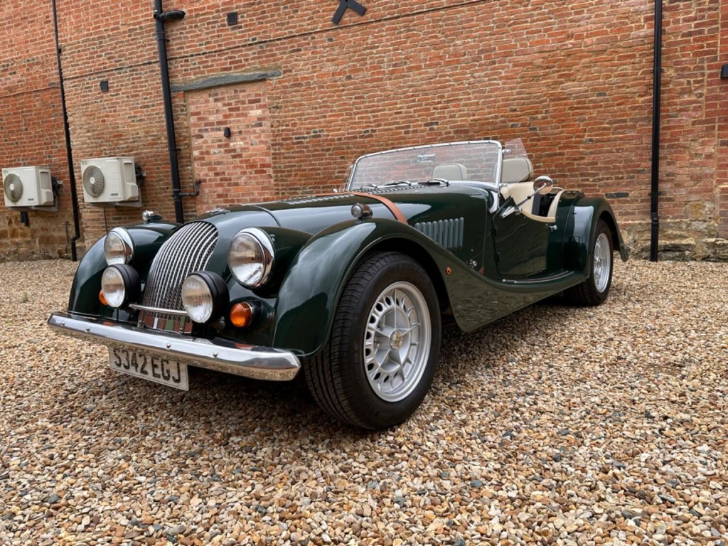 MORGAN PLUS 8