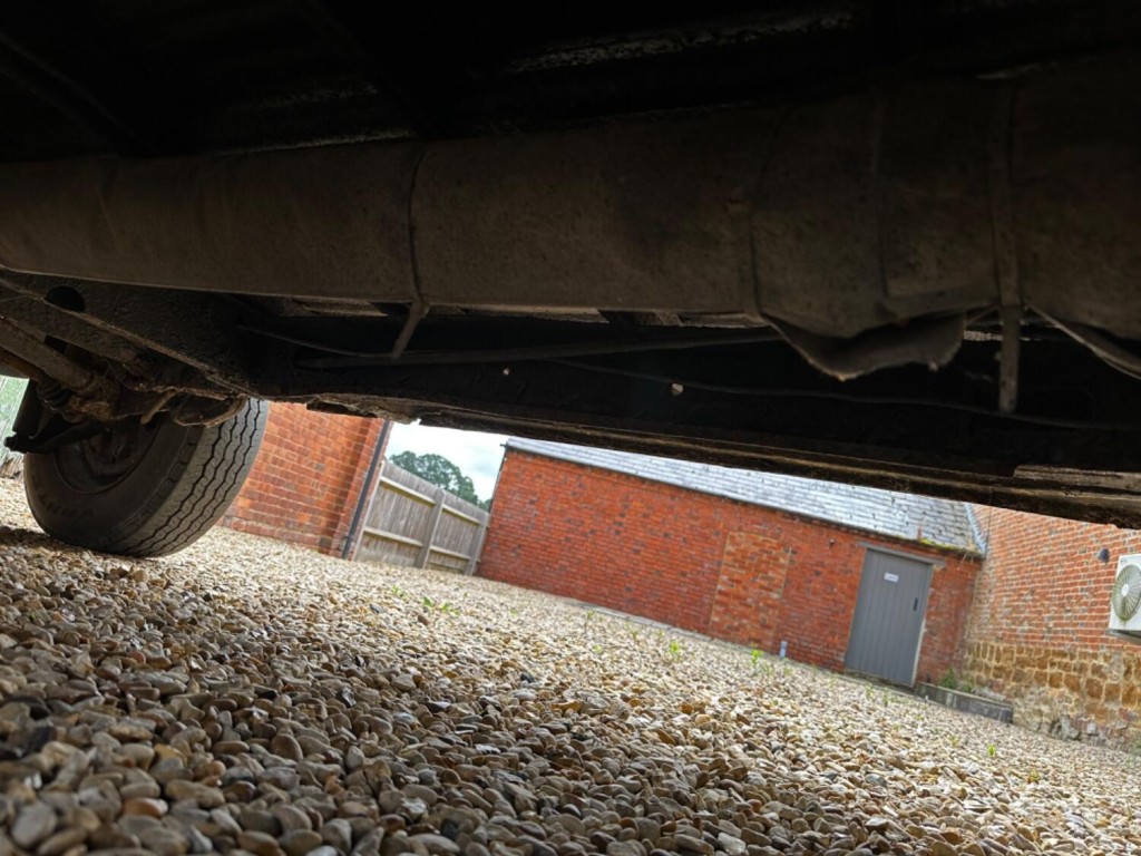 VOLKSWAGEN CAMPERVAN