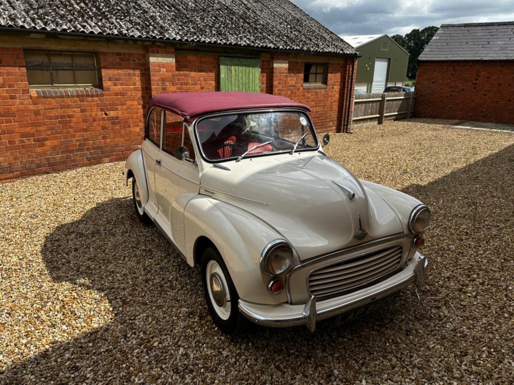 MORRIS MINOR