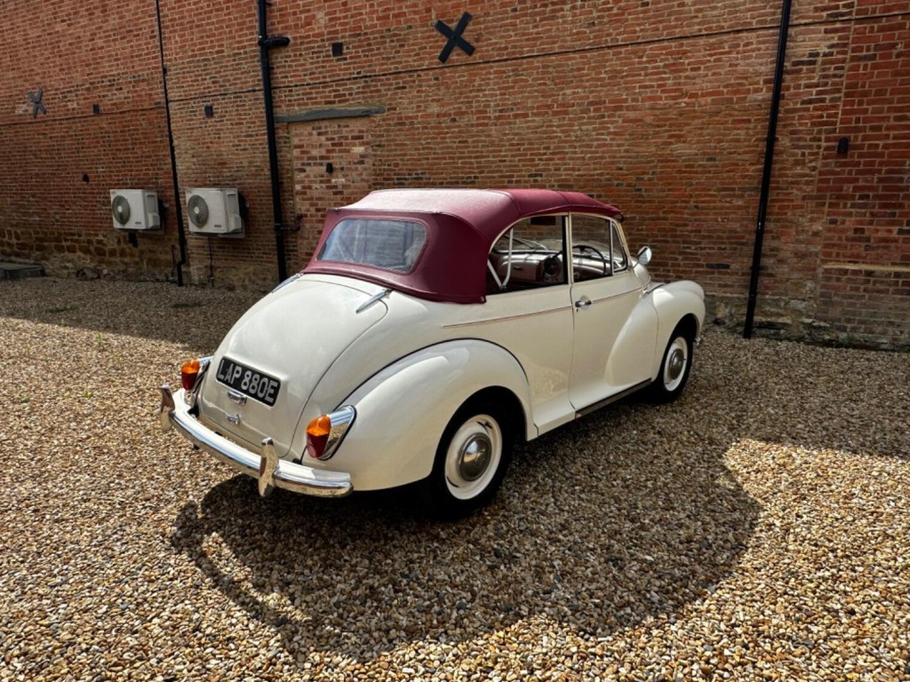 MORRIS MINOR