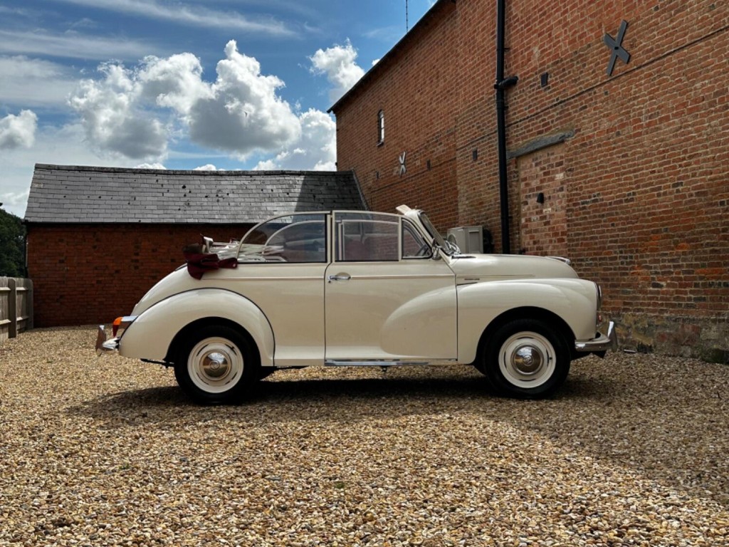 MORRIS MINOR