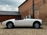 MG MGA