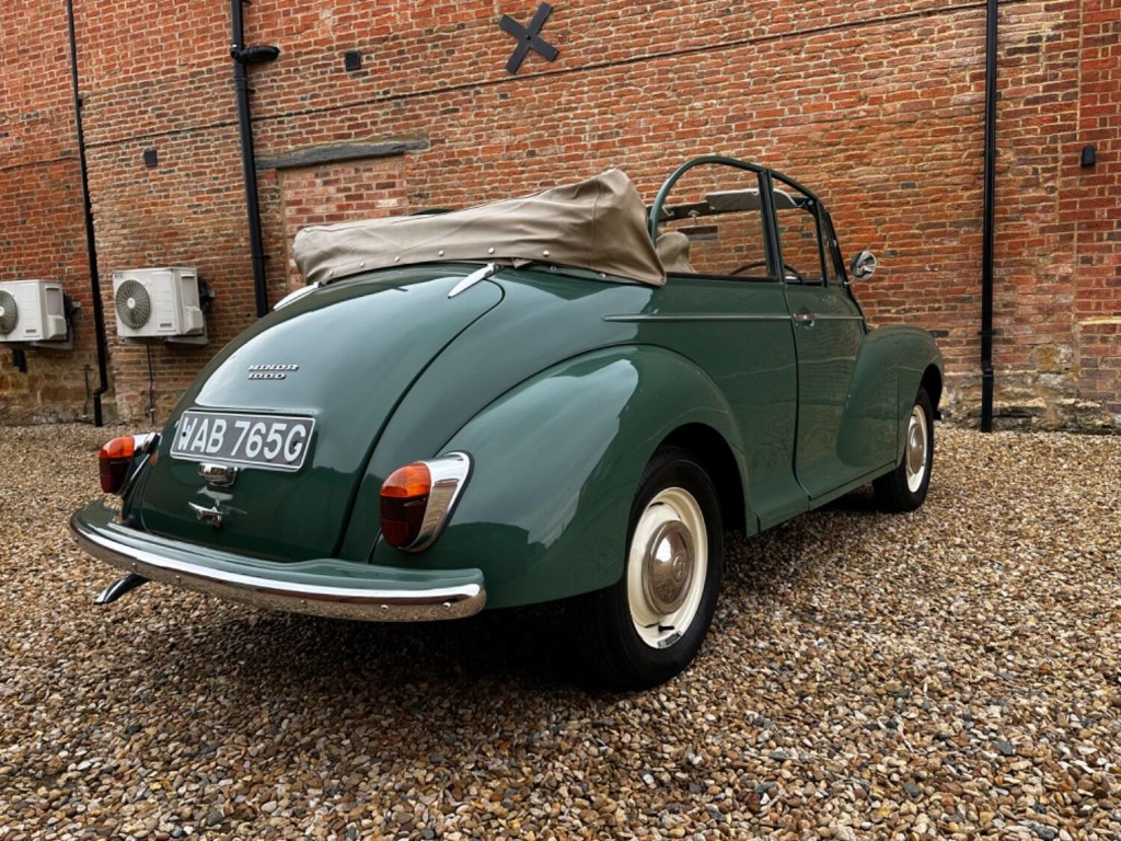 MORRIS MINOR