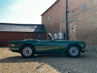 TRIUMPH TR6