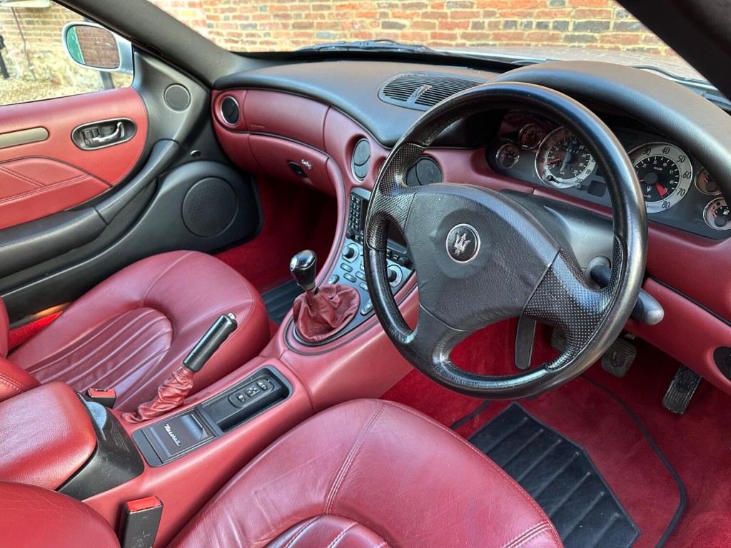 MASERATI GRANTURISMO