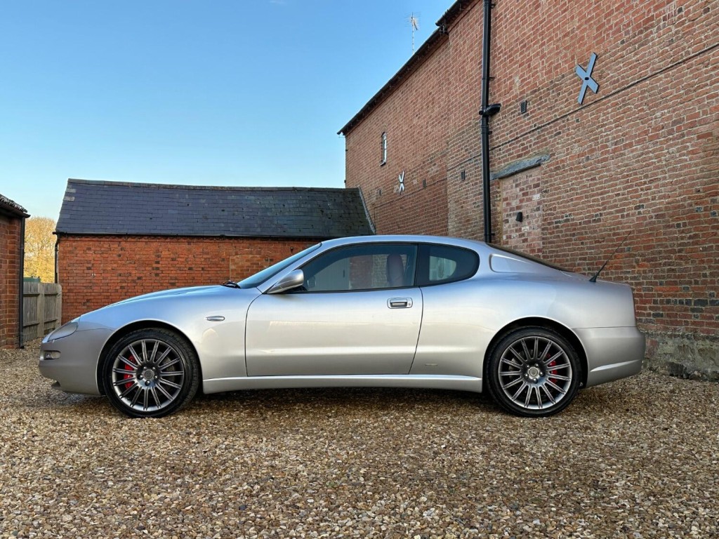 MASERATI GRANTURISMO