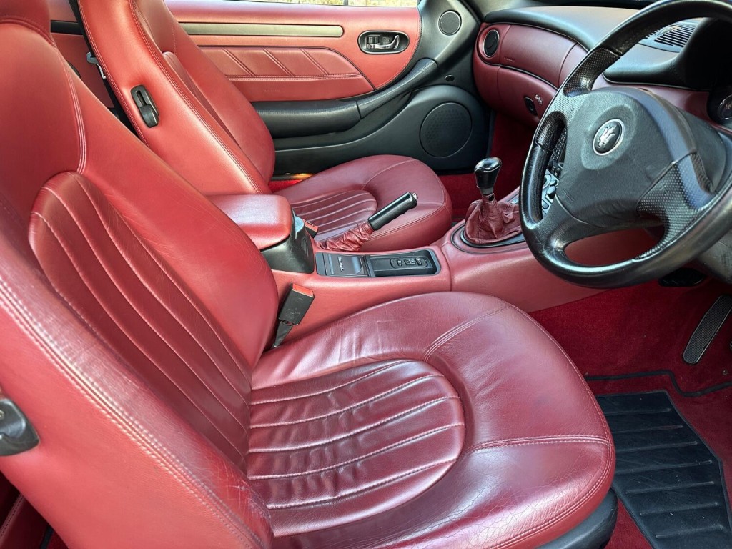 MASERATI GRANTURISMO