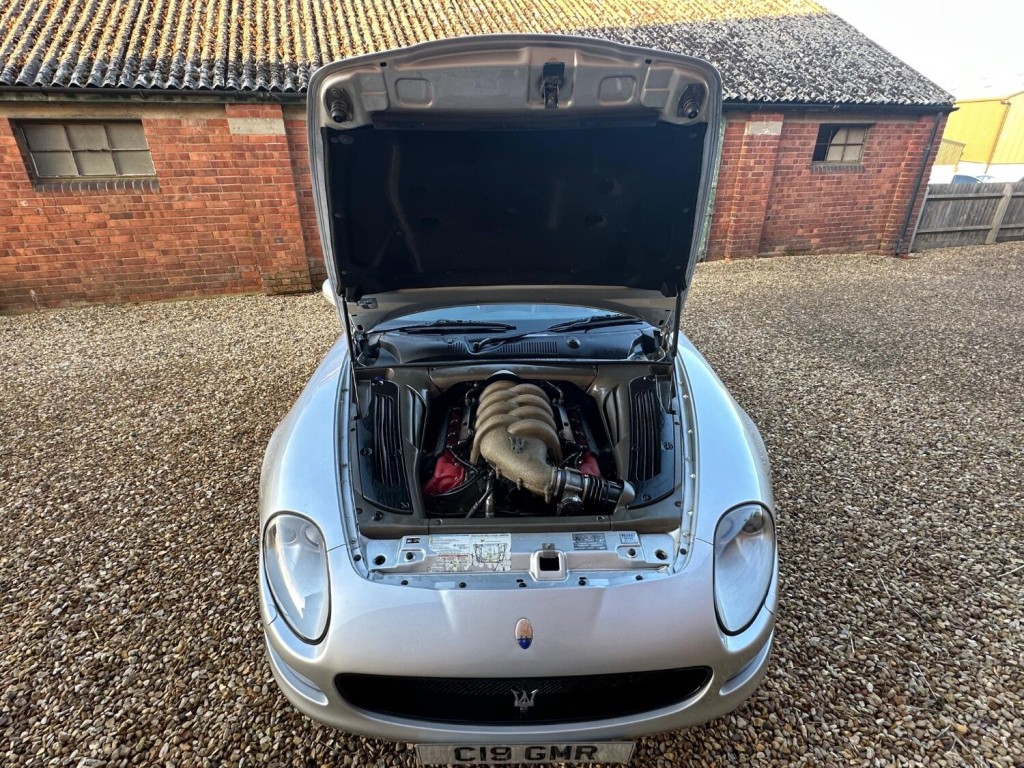 MASERATI GRANTURISMO