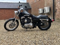 HARLEY-DAVIDSON Sportster