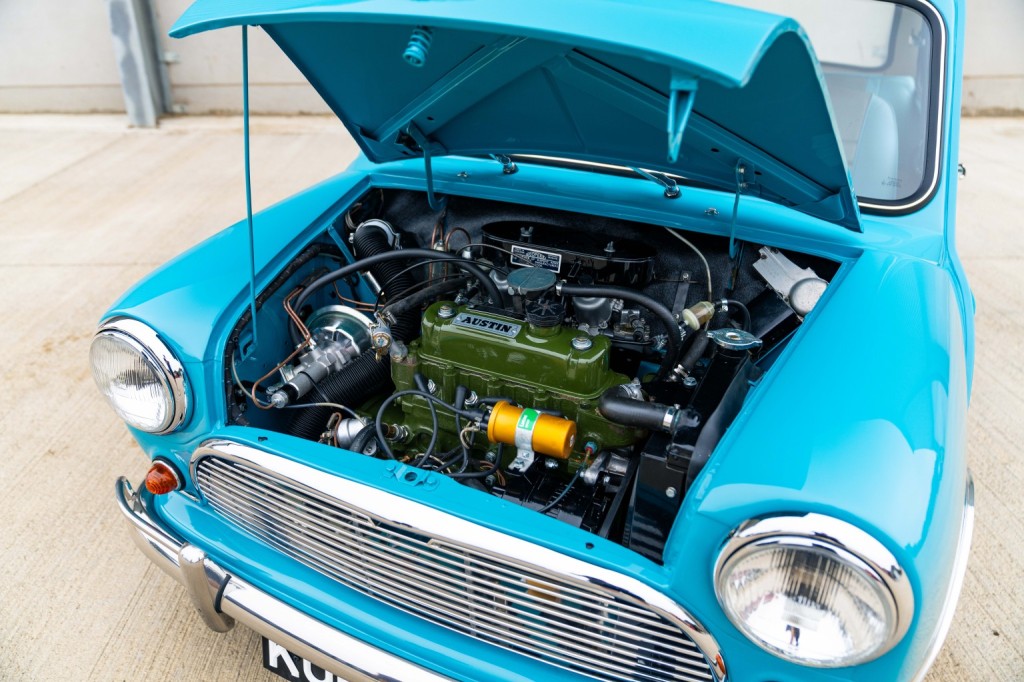 AUSTIN MINI