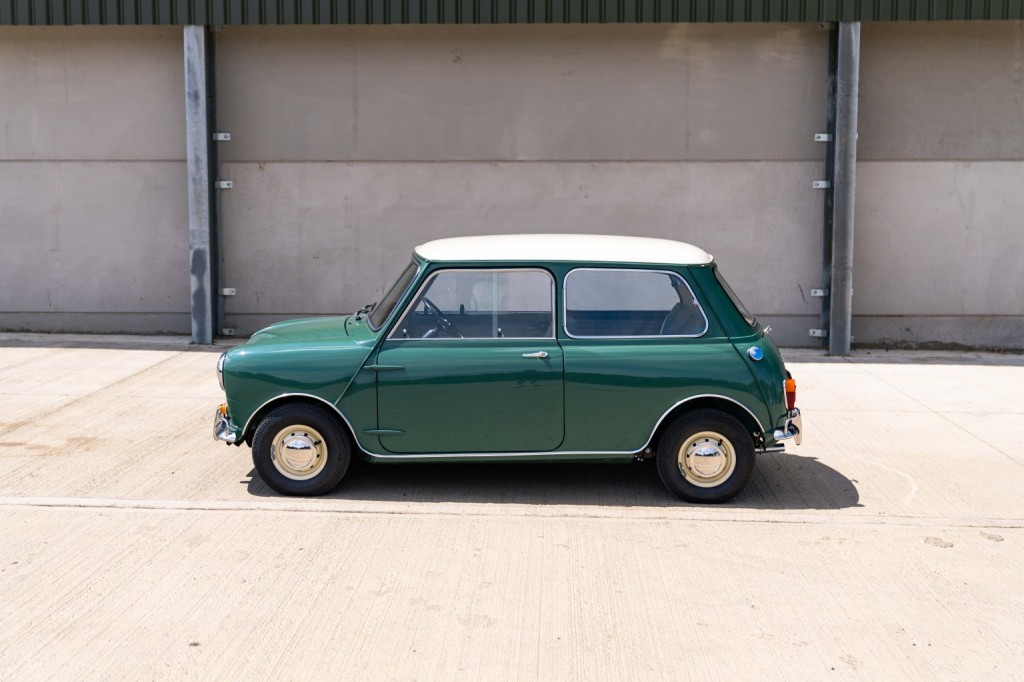 AUSTIN MINI