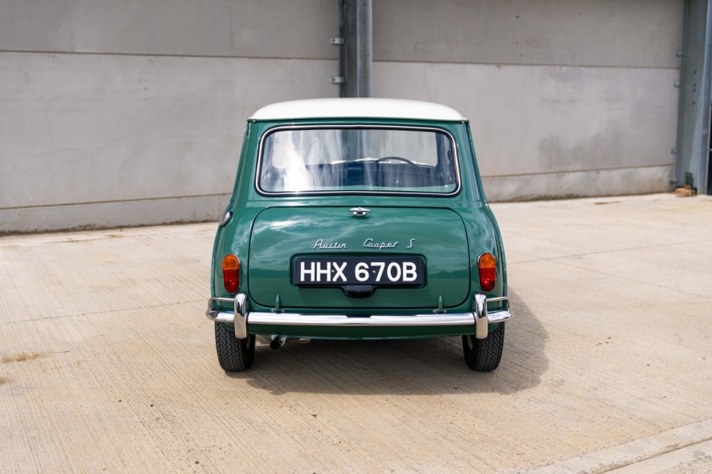 AUSTIN MINI