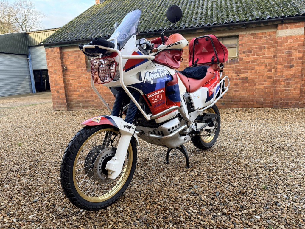 HONDA XRV750 AFRICA TWIN