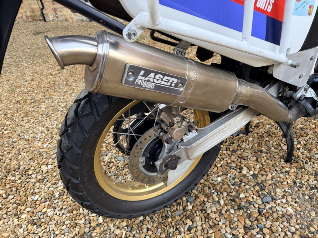 HONDA XRV750 AFRICA TWIN