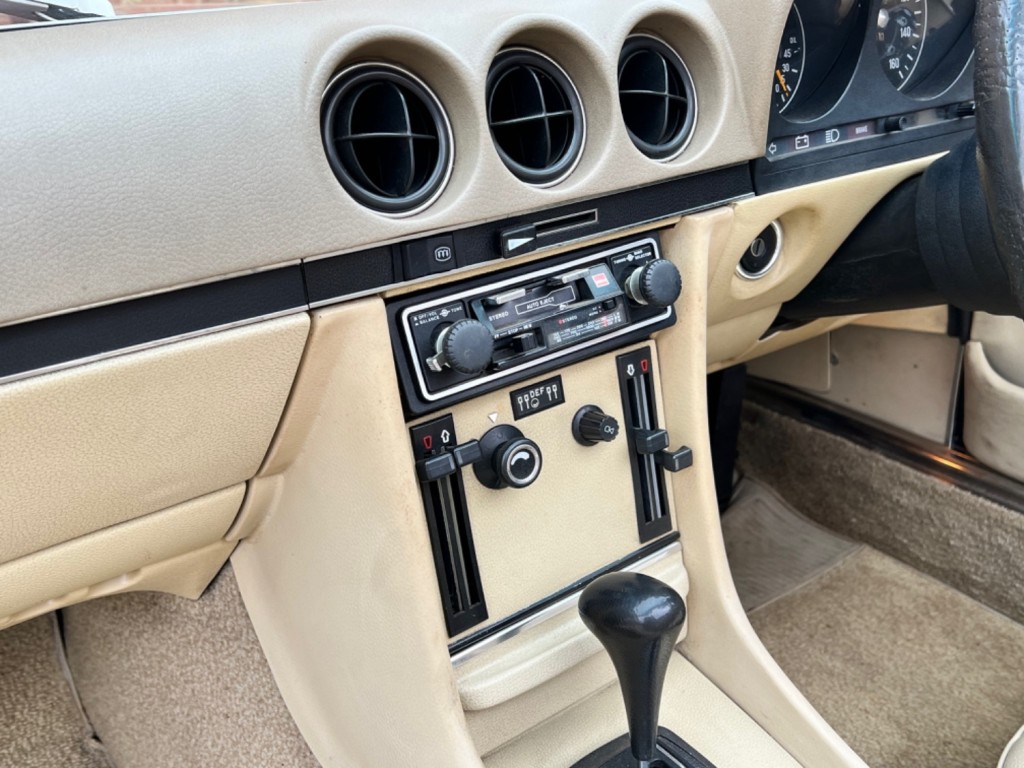 MERCEDES-BENZ 350 SL