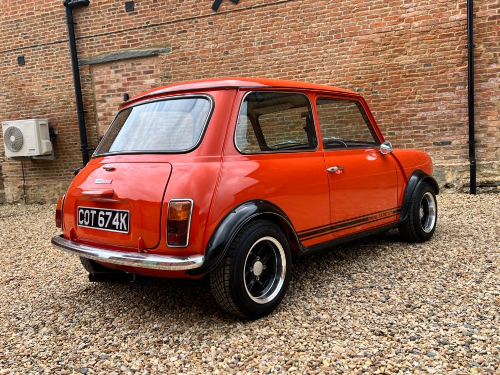 AUSTIN MINI
