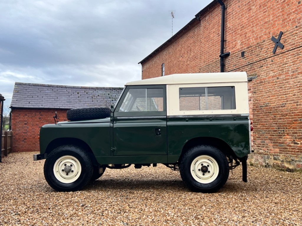 LAND ROVER SERIES II