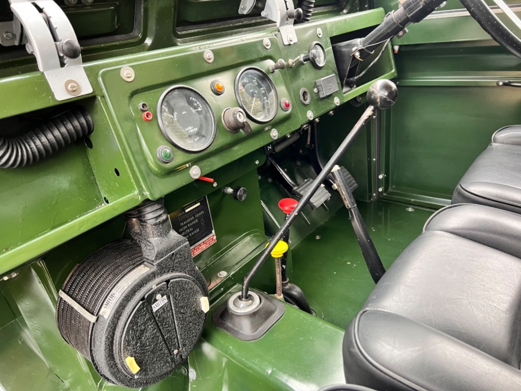 LAND ROVER SERIES II