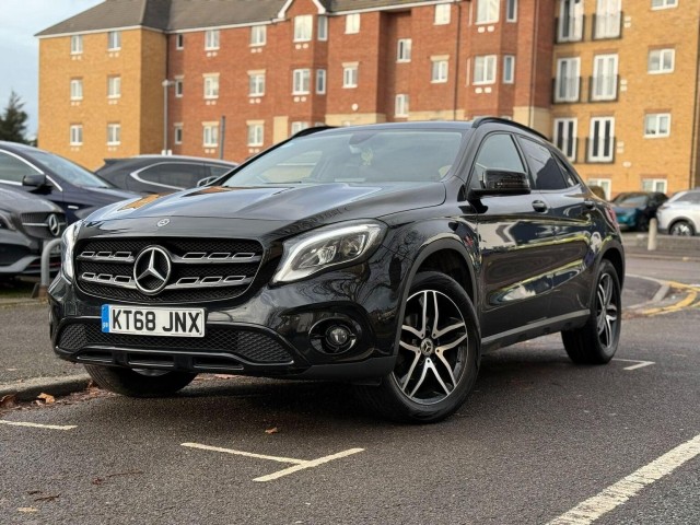 MERCEDES-BENZ GLA CLASS