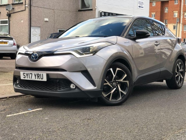 TOYOTA C-HR