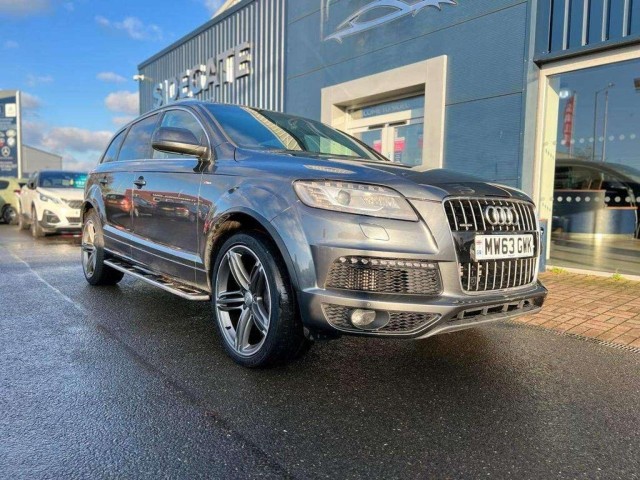 AUDI Q7