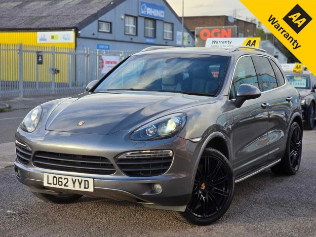 PORSCHE CAYENNE