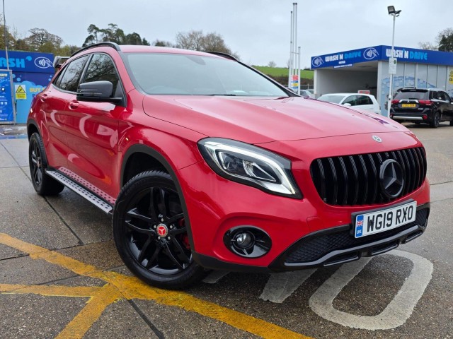 MERCEDES-BENZ GLA CLASS