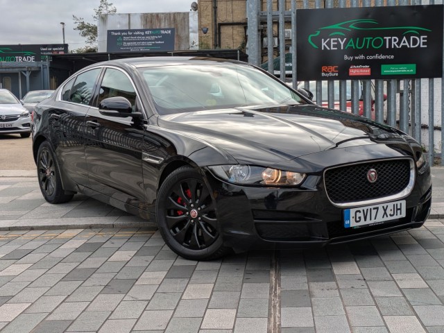JAGUAR XE