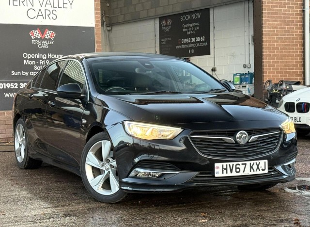 VAUXHALL INSIGNIA