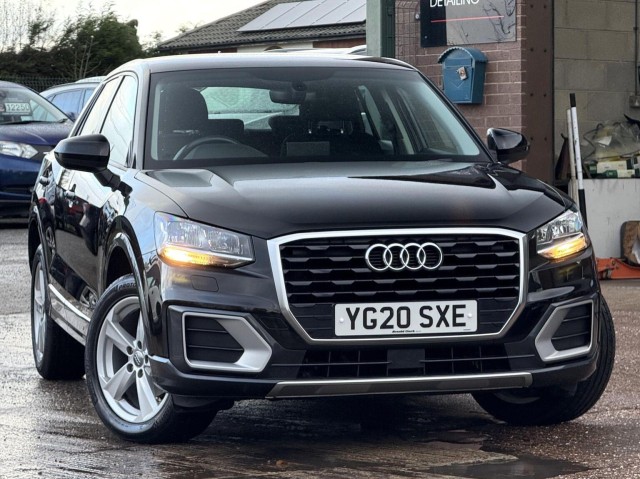 AUDI Q2