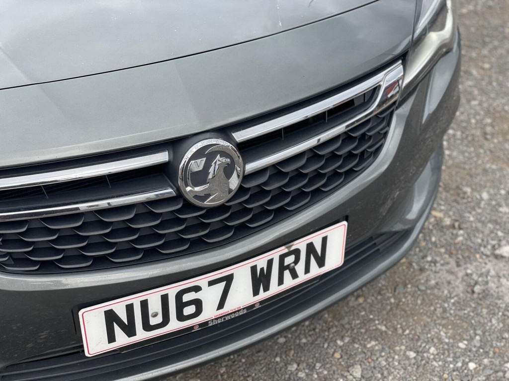 VAUXHALL ASTRA