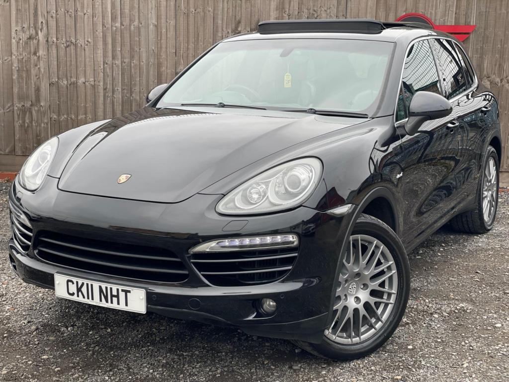 PORSCHE CAYENNE