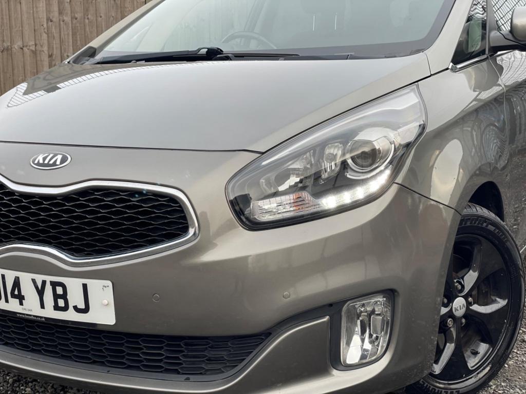 KIA CARENS