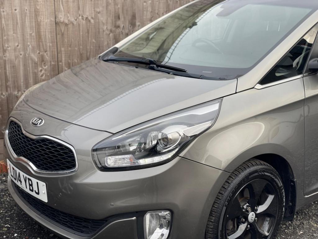 KIA CARENS