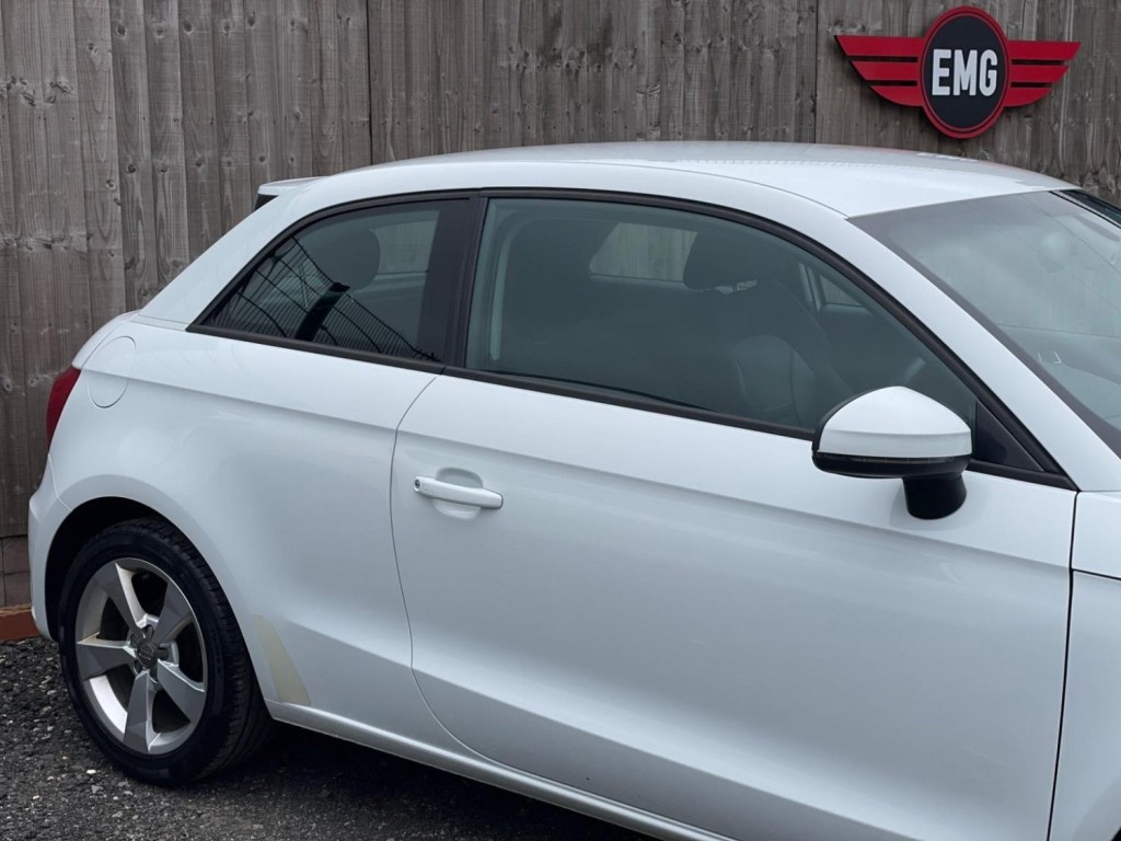 AUDI A1