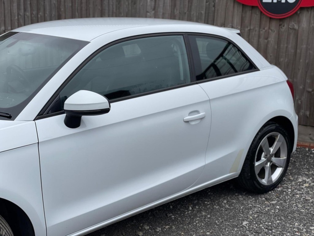 AUDI A1