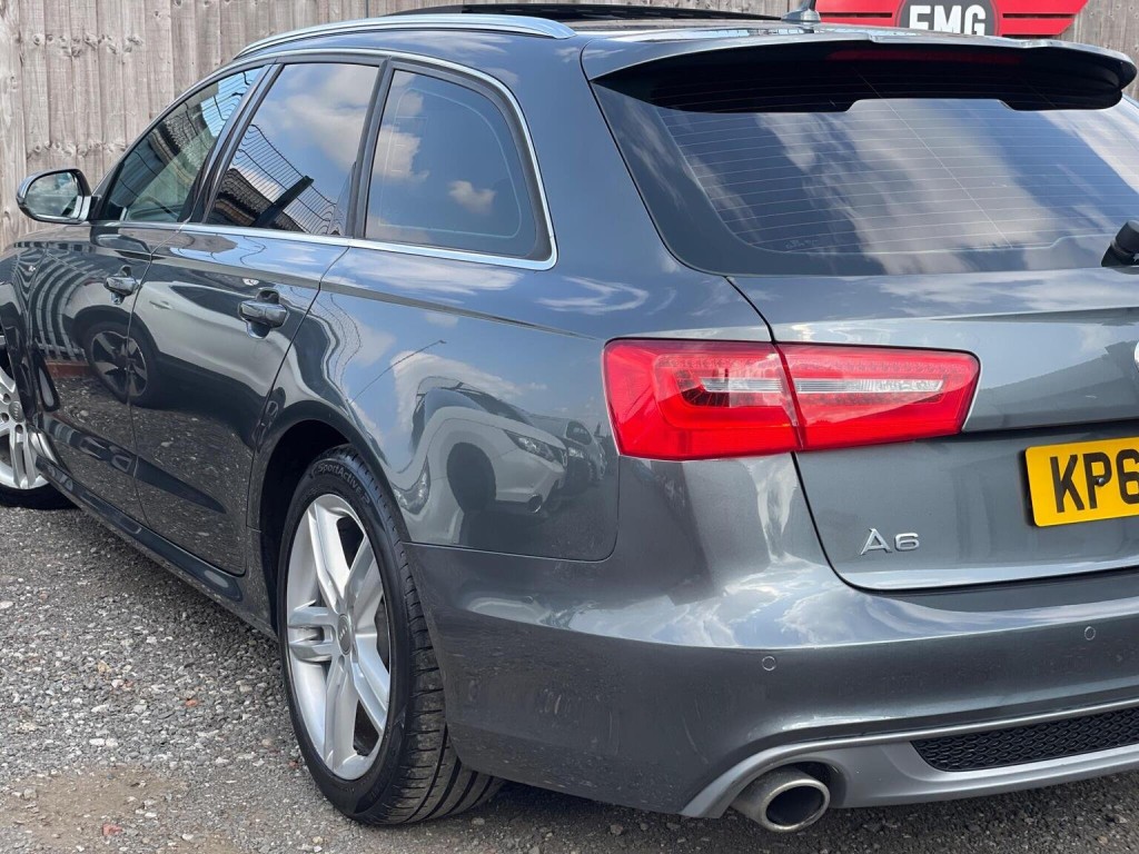 AUDI A6 AVANT