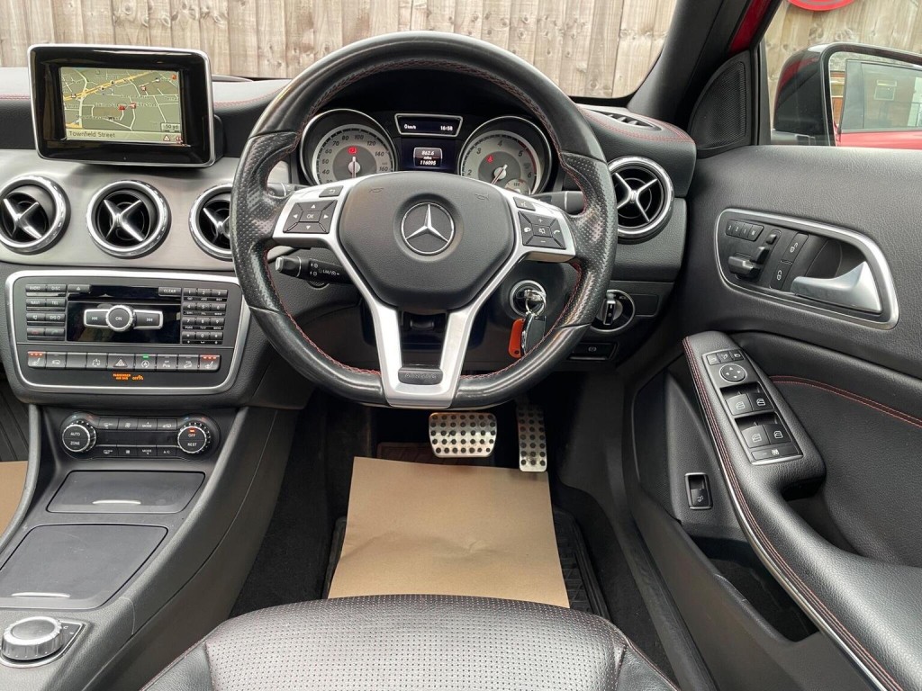 MERCEDES-BENZ GLA CLASS