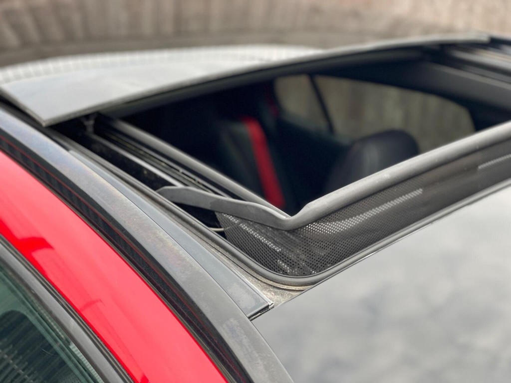 MERCEDES-BENZ GLA CLASS