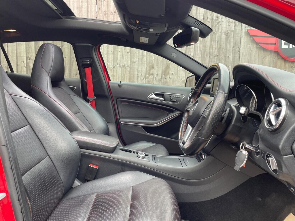 MERCEDES-BENZ GLA CLASS